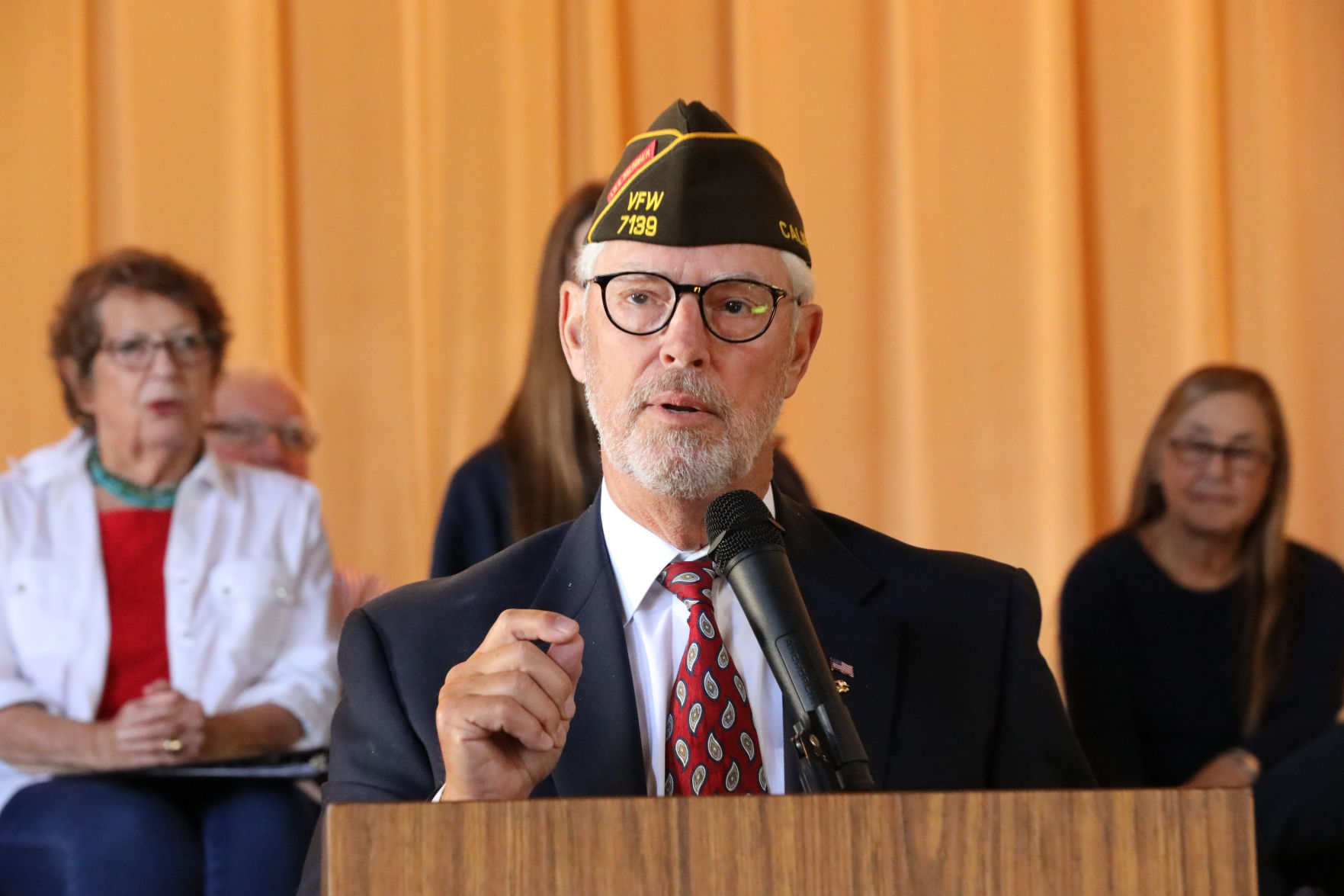 111119-syv-photos-solvang-veterans-day-5